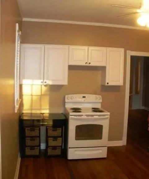 825 SW Western Ave #B — Photo 9