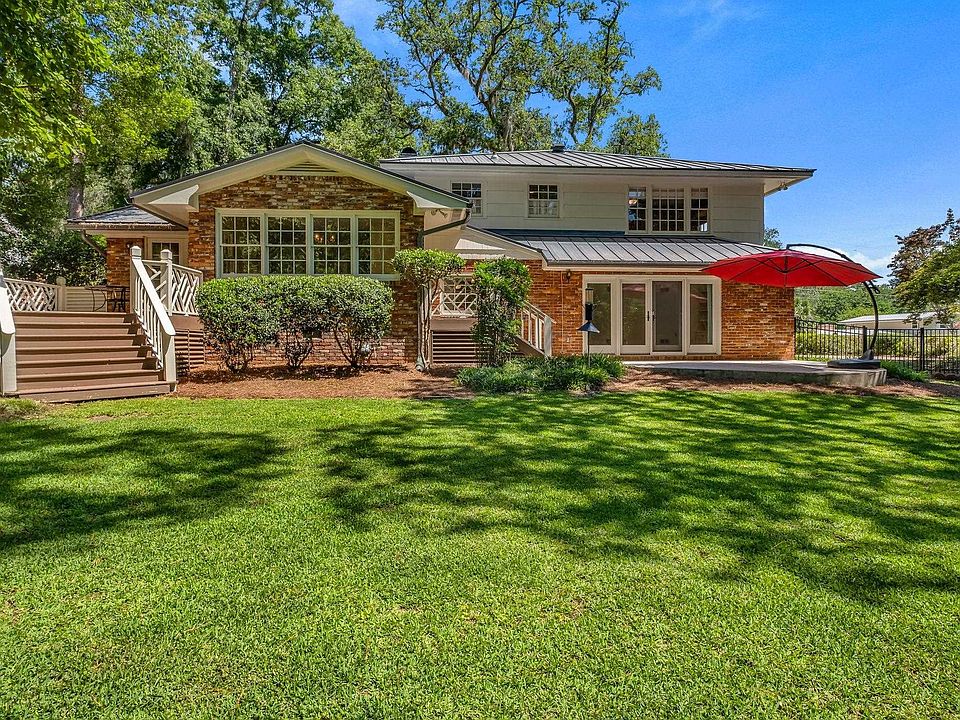 1st image of 1001 Gardenia Dr