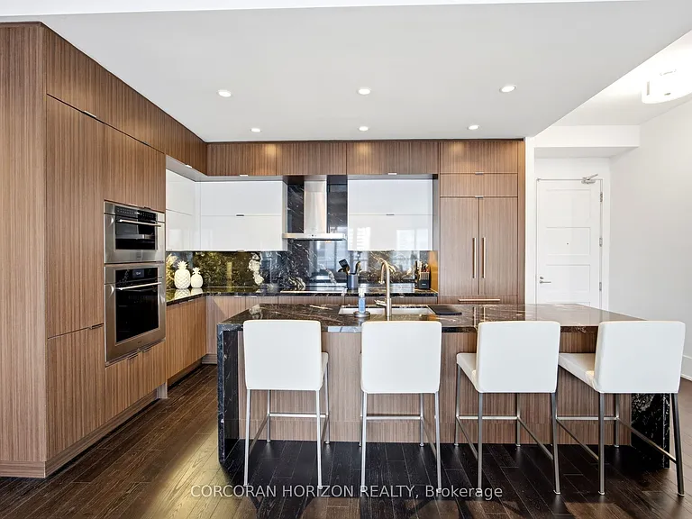 300 Front St W #4403 — Photo 12