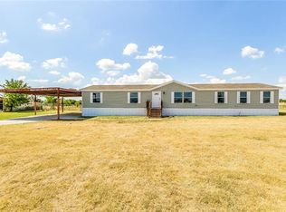 4016 Dove Meadows Ln, Joshua, TX 76058