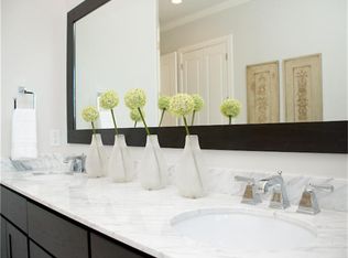 1402 Ruth St, Houston, TX 77004