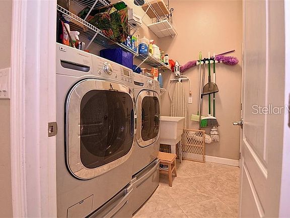5th image of 604 Buckingham Dr