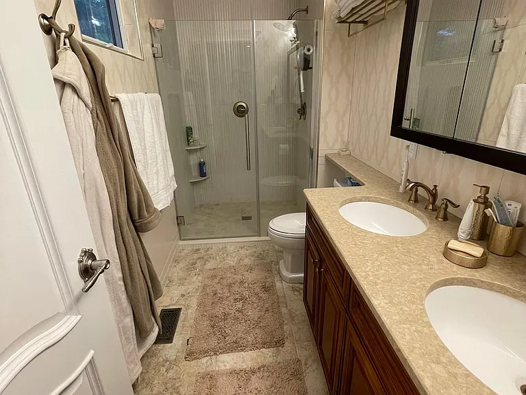 354 Andrew Rd — Photo 9