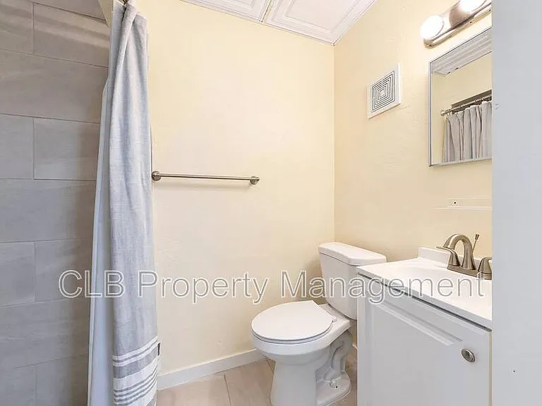 431 N Grandview Ave — Photo 6