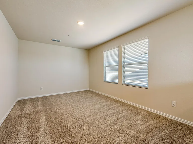 102 Monarch Way — Photo 22
