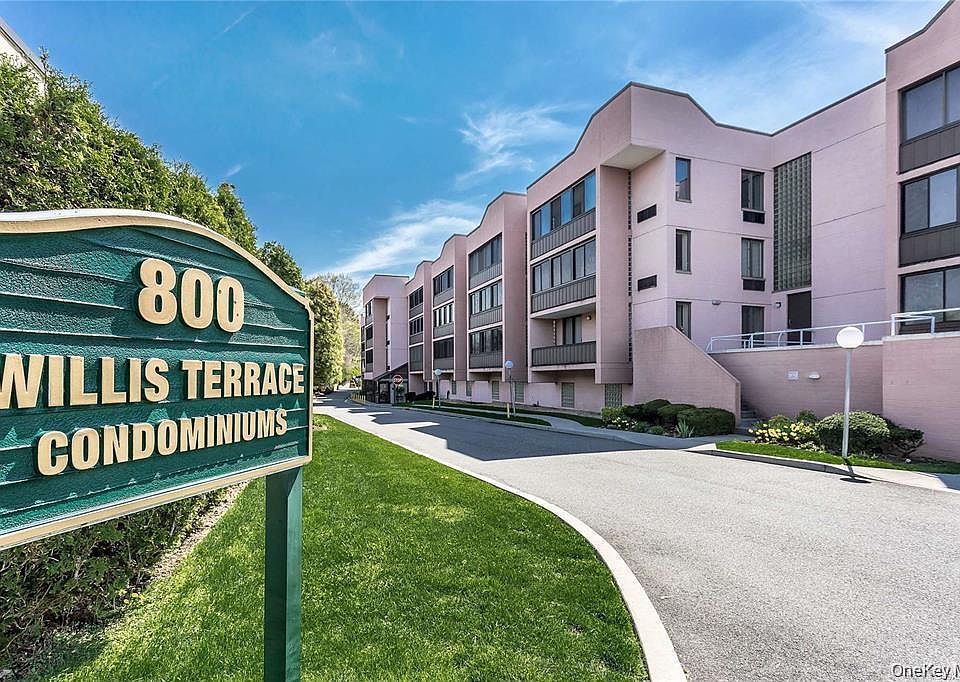 1st image of 800 Willis Avenue #105