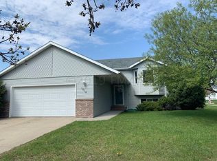 1612 16th St E, West Fargo, ND 58078