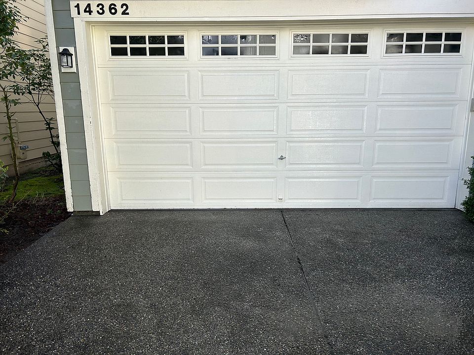 1st image of 14362 NE 189th Ct