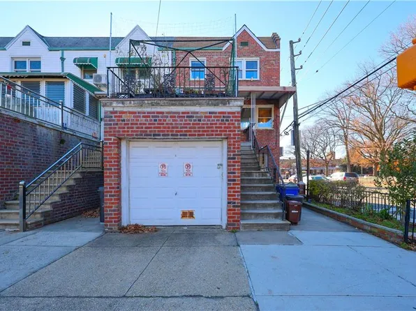 2202 Burnett Street image 4 of 45