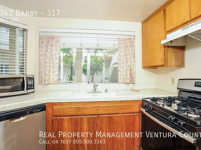3342 Darby St #317 — Photo 10