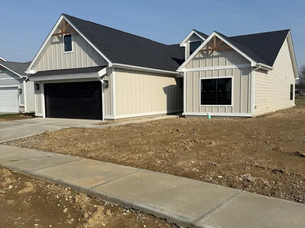 7088 Fowler Dr, Whitestown, IN 46075