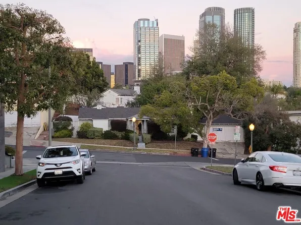 1900 Holmby Ave, Los Angeles, CA 90025