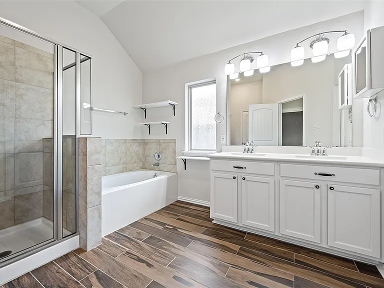 8934 English Manor Dr — Photo 18