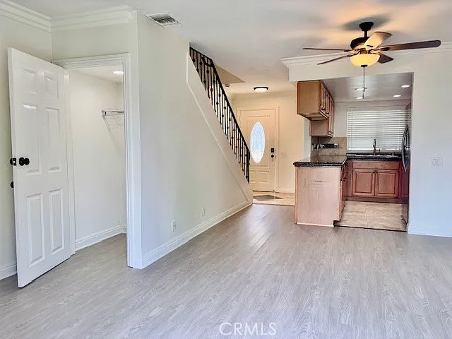 2558 Orange Ave #C — Photo 12