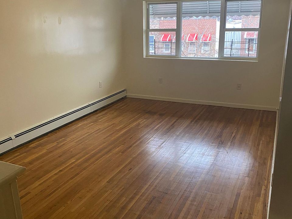 1st image of 3041 Wilson Ave Floor 3
