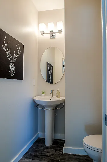 211 Crumley St SW — Photo 21