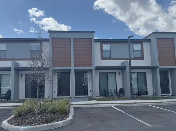 8798 Positivity Dr, Kissimmee, FL 34747