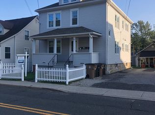 63 Scofield Ave, Stamford, CT 06906