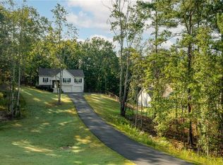 115 W Woods Dr, Dahlonega, GA 30533