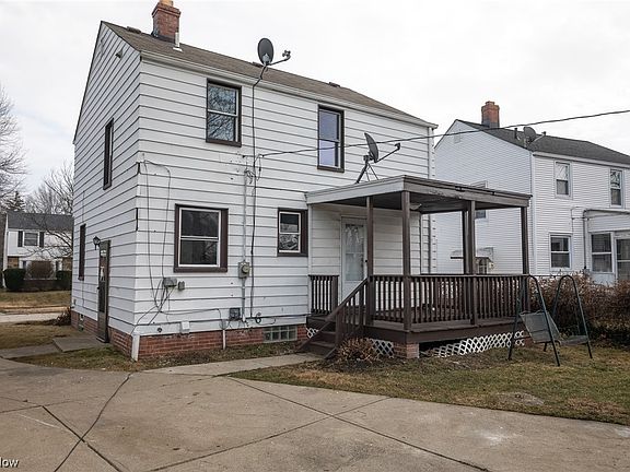 3rd image of 244 E 204th St