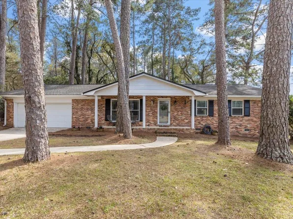 1921 Leone Dr, Tallahassee, FL 32308