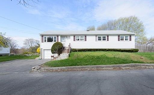 1st image of 18 Cherry Hill Ave
