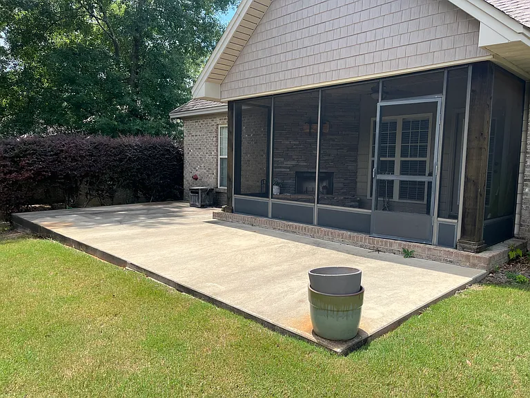 189 Maplewood Dr — Photo 9
