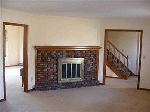3rd image of 5 Thistlewood Dr