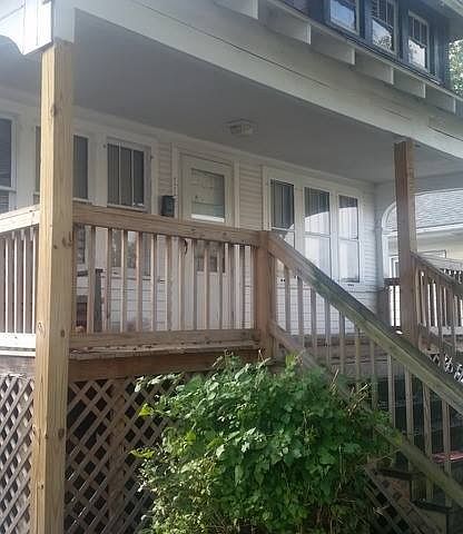 1st image of 115 156th Pl