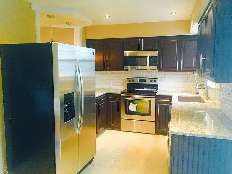 7713 Ora Ct — Photo 5