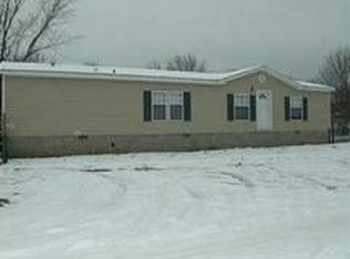 225 Wells Lock Rd, Elizabeth, WV 26143