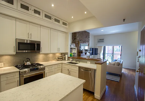 Rented by Owner | media 1