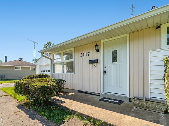 5th image of 3117 31st St