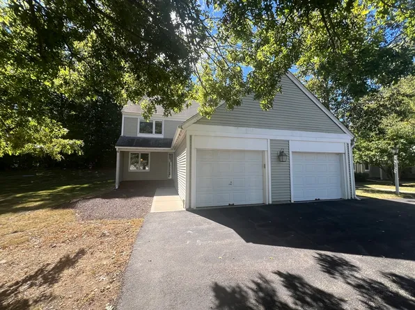 86 Stone Ridge Rd #86, Franklin, MA 02038