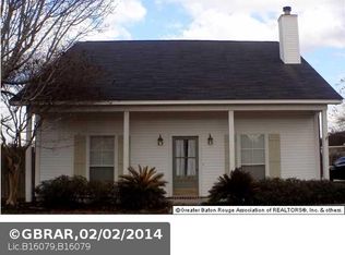 32480 Glenwood Dr, Denham Springs, LA 70706