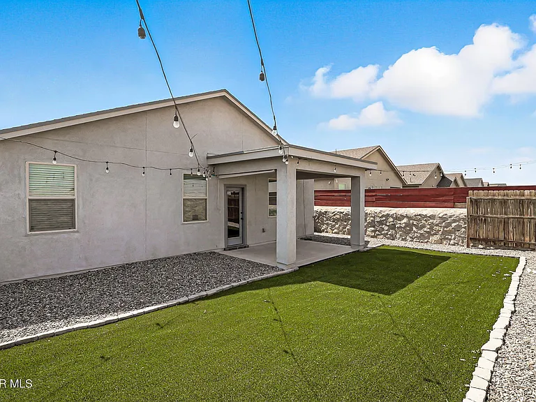 3964 Desert Nomad Dr — Photo 23