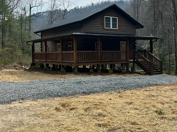 3187 Curtis Creek Rd, Old Fort, NC 28762