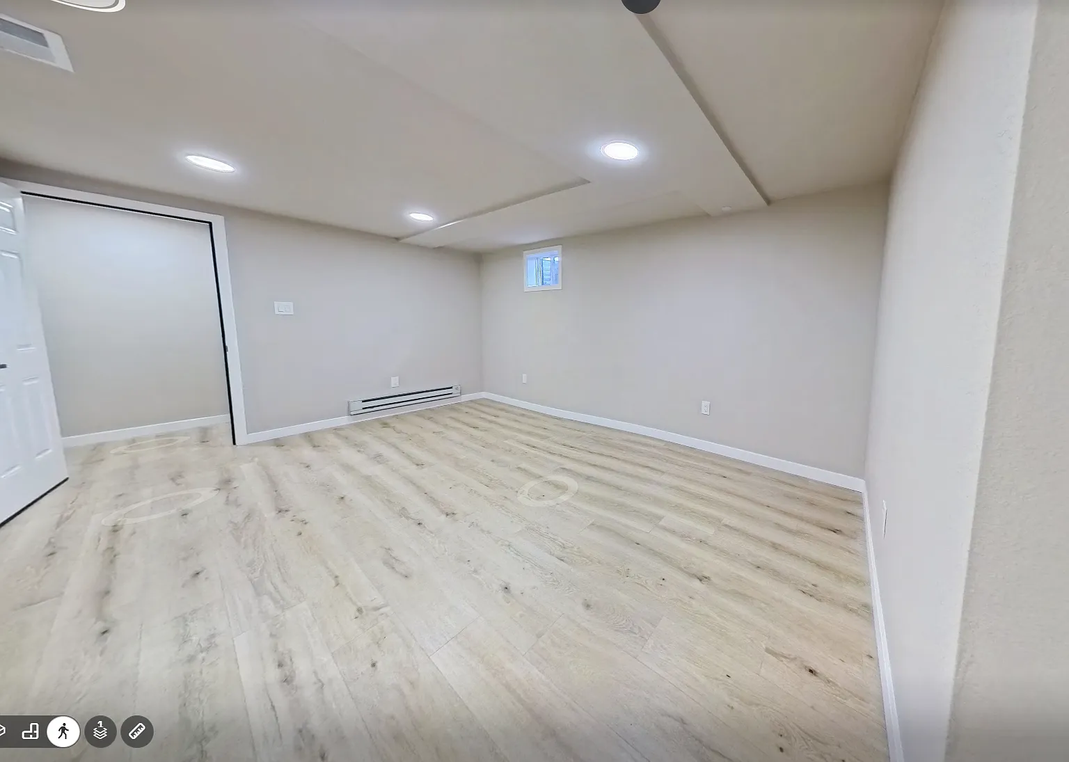 2 bed, 750 sqft, $1,600 — Photo 2