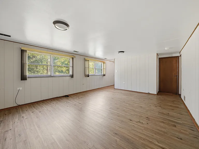 4050 Violet Ln — Photo 19