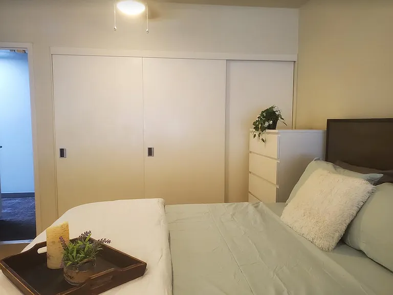 Expanded 3-Closets!!