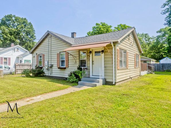 119 Pine Grove St