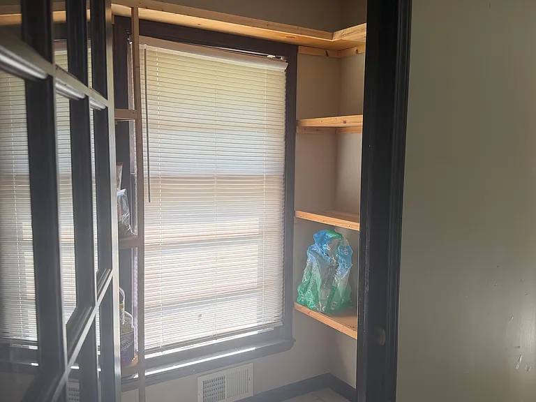 Pantry 2