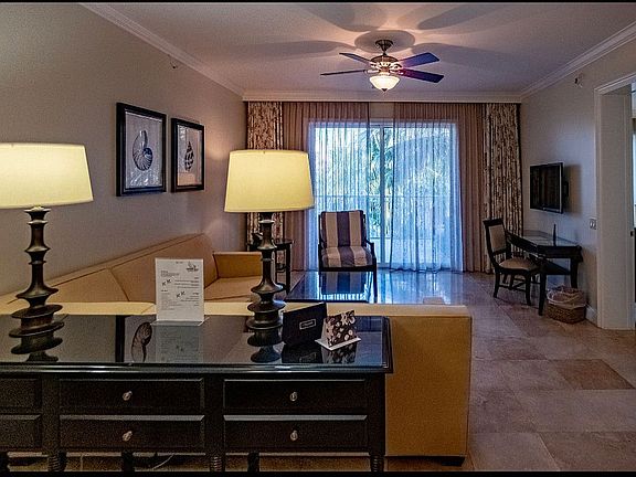4th image of 3841 N Roosevelt Blvd #228