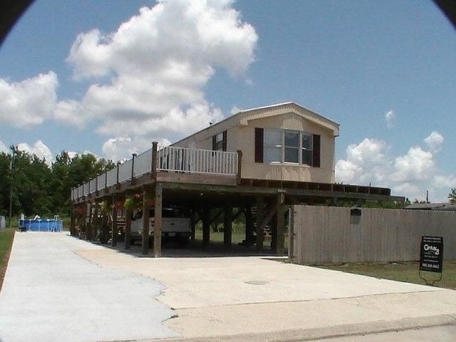 1st image of 2643 Anaheim Dr