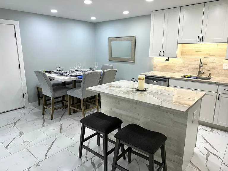 3223 Beneva Rd #104 — Photo 5