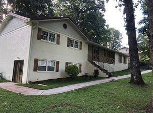 495 Royal Oaks Ter, Stone Mountain, GA 30087