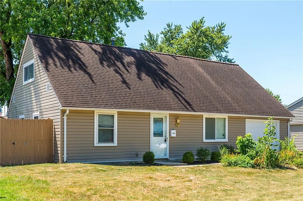 1103 Campbell Ave photo 1