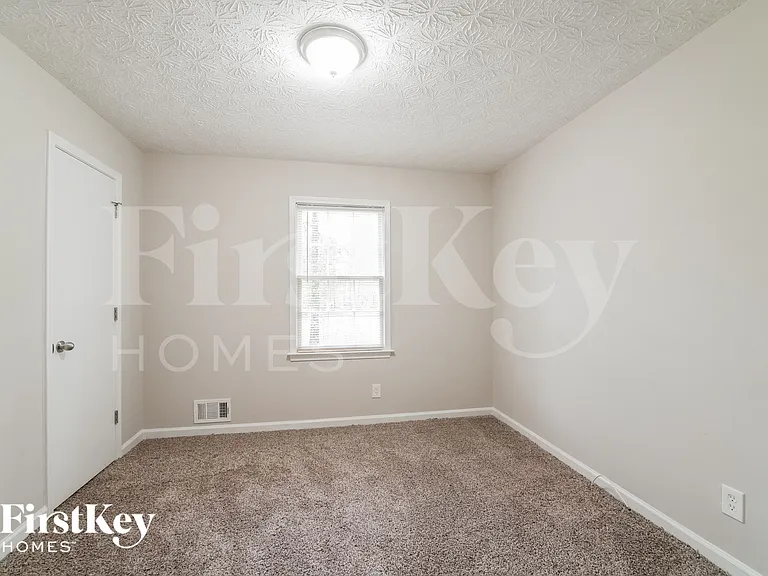 2309 Westland Ml — Photo 12
