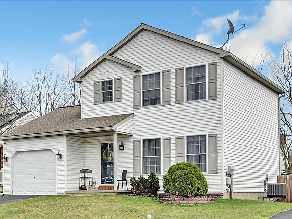 5th image of 182 Twin Creeks Dr