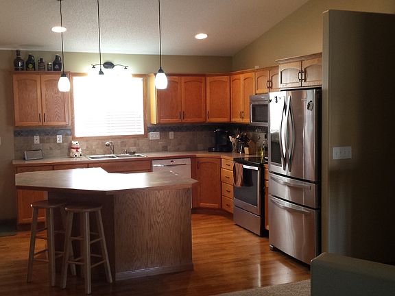 2nd image of 627 S Sedona Dr